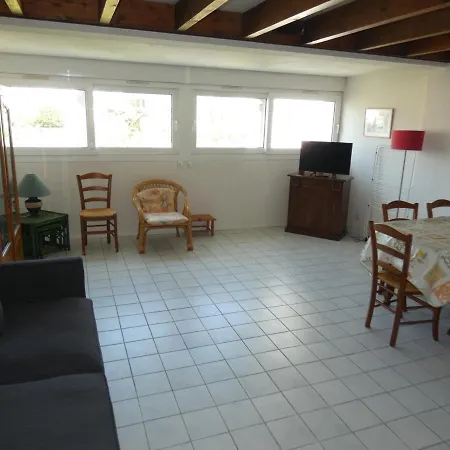 Saint-georges-de-didonne, 2 Pieces, 5 Personnes - Fr-1-71-88 Apartment