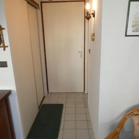 Apartment Saint-georges-de-didonne, 2 Pieces, 5 Personnes - Fr-1-71-88